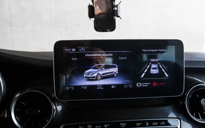 Mercedes-Benz Klasa V cena 219000 przebieg: 148000, rok produkcji 2019 z Wrocław małe 781